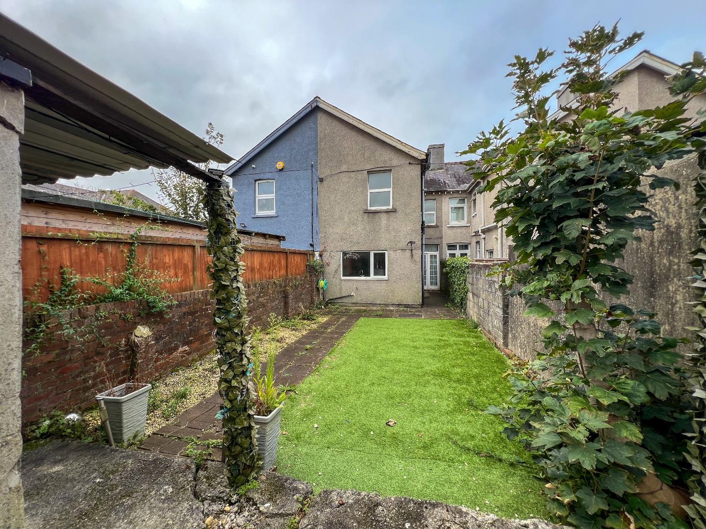 Quarella Road, Bridgend, Bridgend County Borough, CF31 1JT